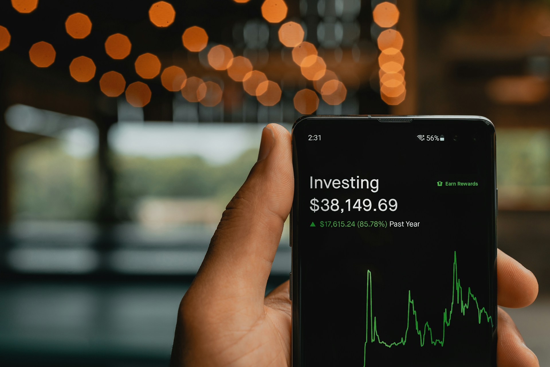 The Ultimate Crypto Investment Guide: How to Start, Grow, and Protect Your Portfolio